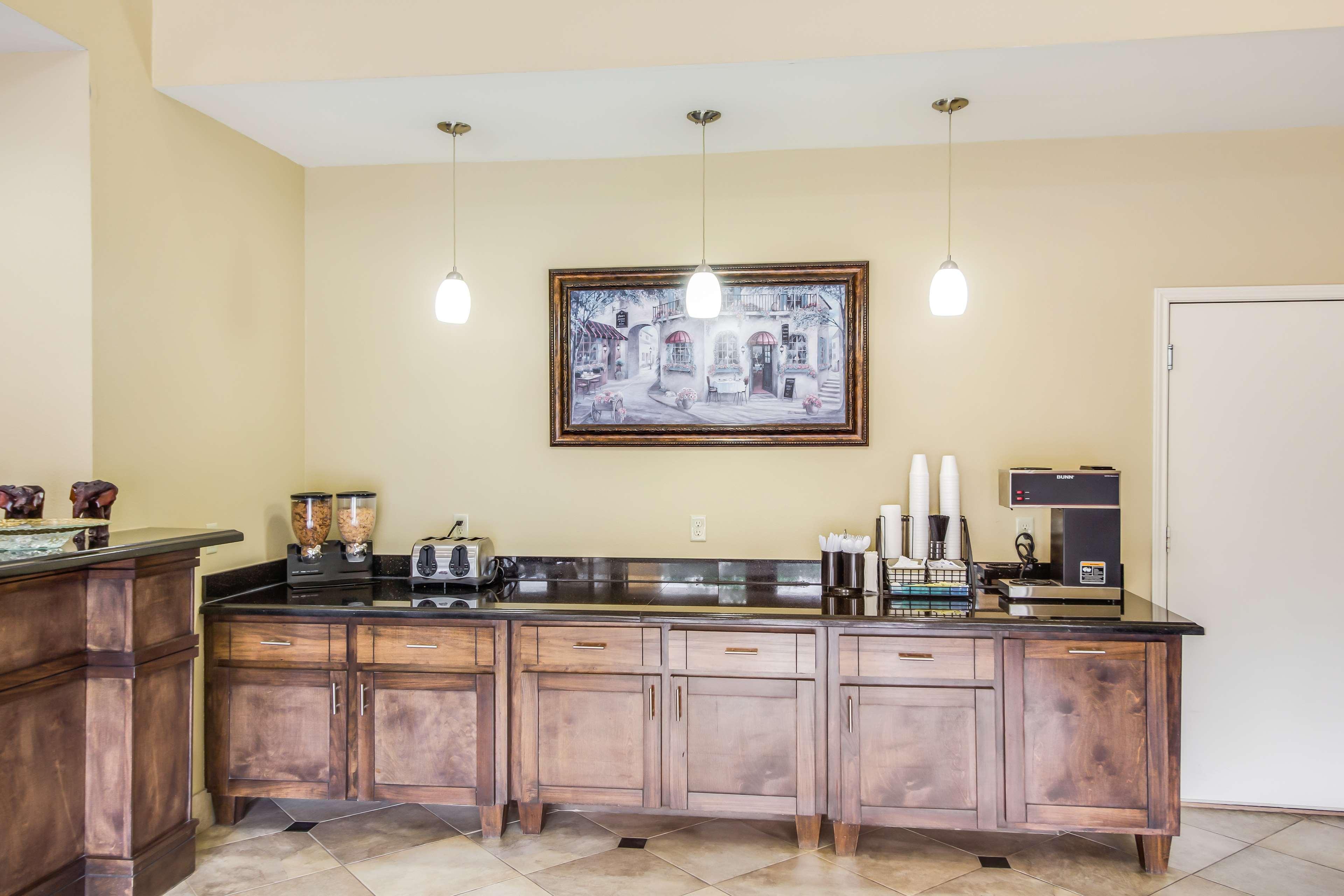 B&B Hotel Essen-Hbf Екстериор снимка