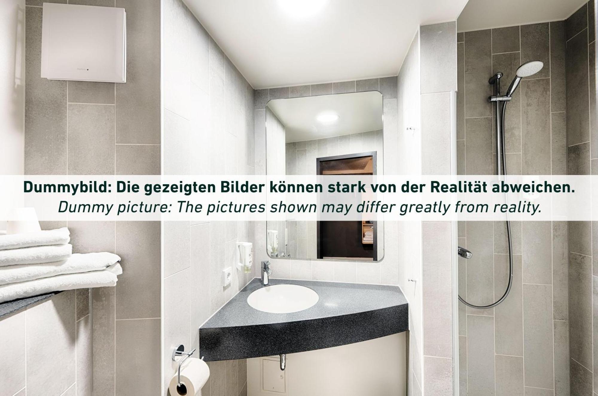 B&B Hotel Essen-Hbf Екстериор снимка