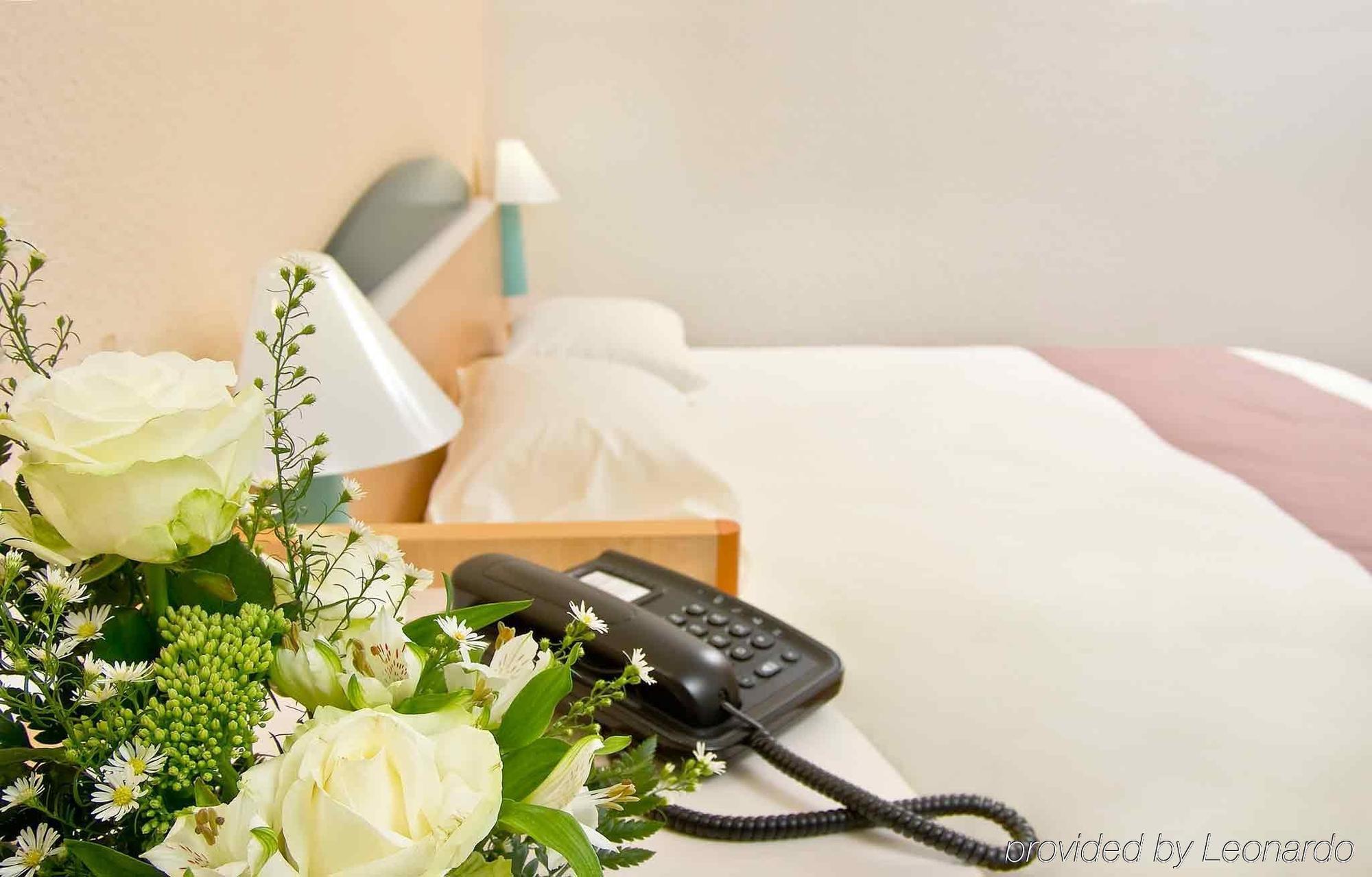 B&B Hotel Essen-Hbf Екстериор снимка